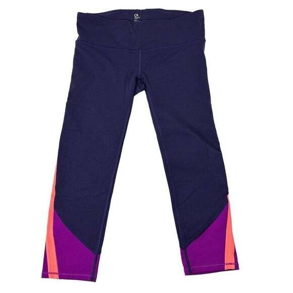 Gapfit gfast workout Capri length leggings size XS - Picture 2 of 6